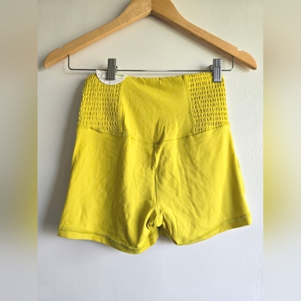 NWT! Offline By Aerie, Real Me Shortie 3", Green Rush, Size Medium -NEW! - Picture 4 of 7